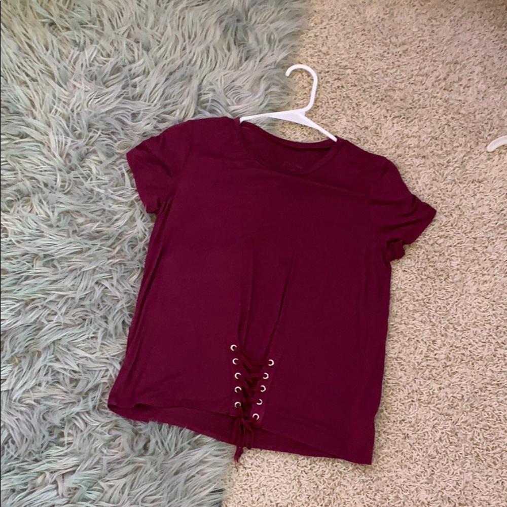 Detailed with laces girls large maroon shirt